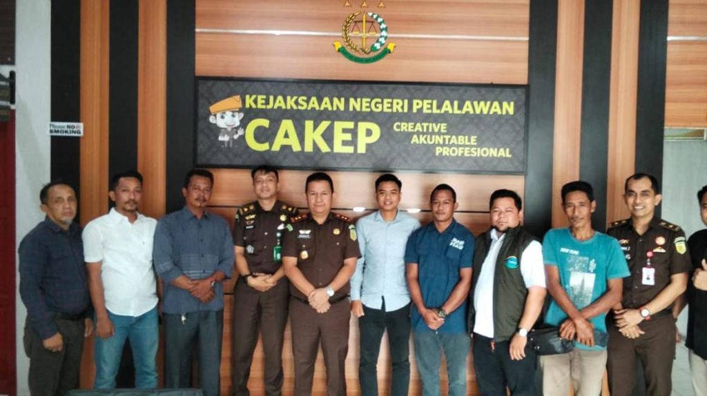 Kajari Pelalawan Tegaskan Tidak Ada Penghentian Kasus, Kasi Intel: Nepotisme, Iya