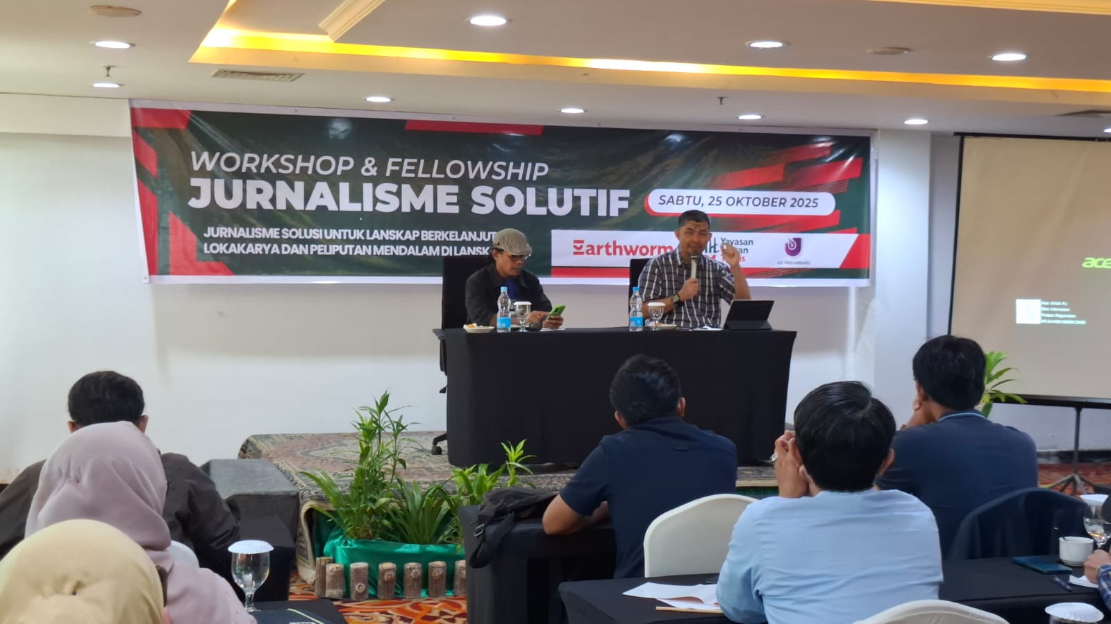 AJI Pekanbaru Gelar Workshop: Lokakarya dan Peliputan Mendalam di Lanskap Riau