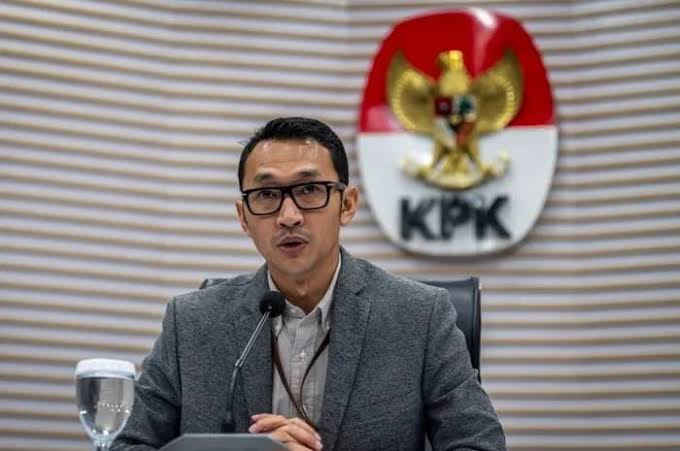 KPK Amankan 10 Orang dalam Operasi Senyap di Kuansing